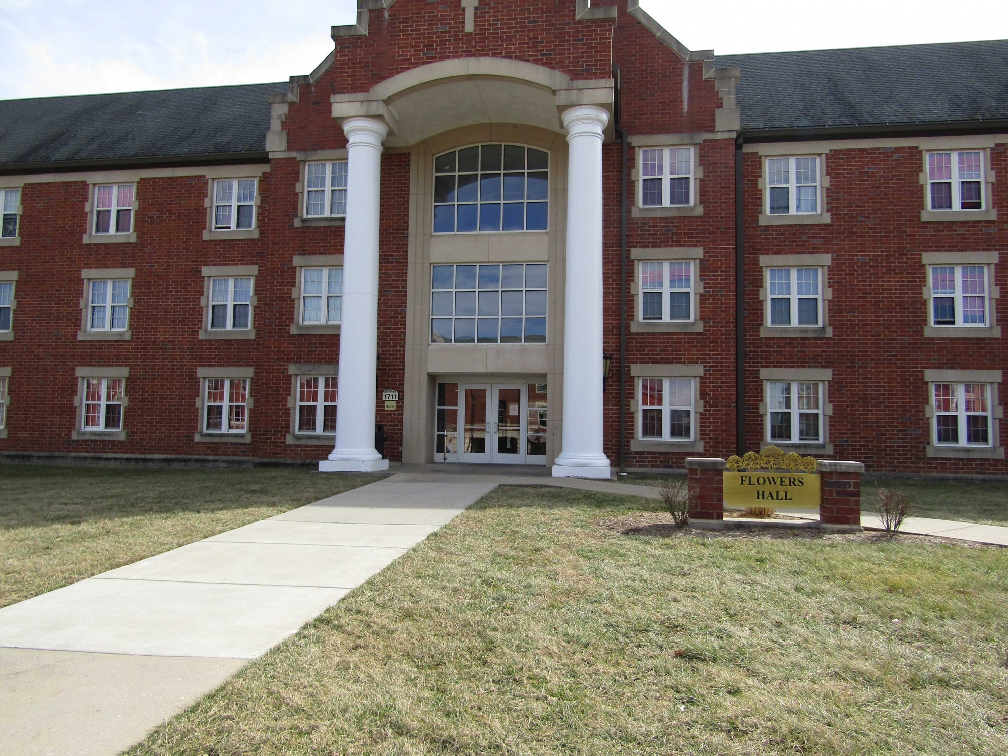 Flowers Hall Residence Halls Residential Life Lindenwood University