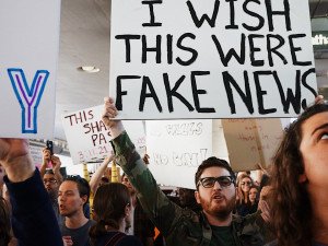 Combat the Spread of Fake News with Critical Source Evaluation