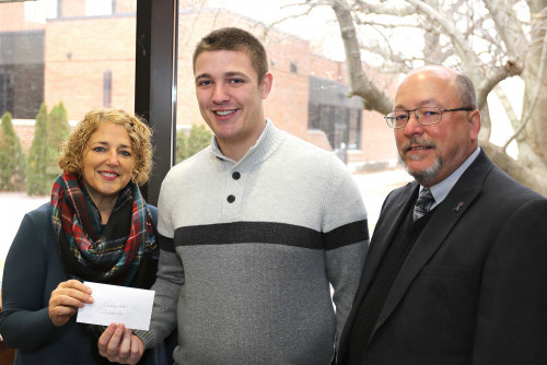 Student Awarded Lynx Learning and Community Contribution Scholarship