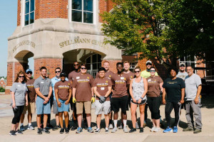 Lindenwood Teams Up With UPS for Campus Beautification Day
