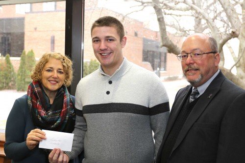 Student Awarded Lynx Learning and Community Contribution Scholarship