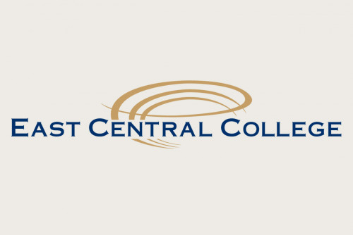 Lindenwood Signs Partnership with East Central College