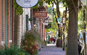 main street