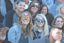 Twitter (@LindenwoodU)