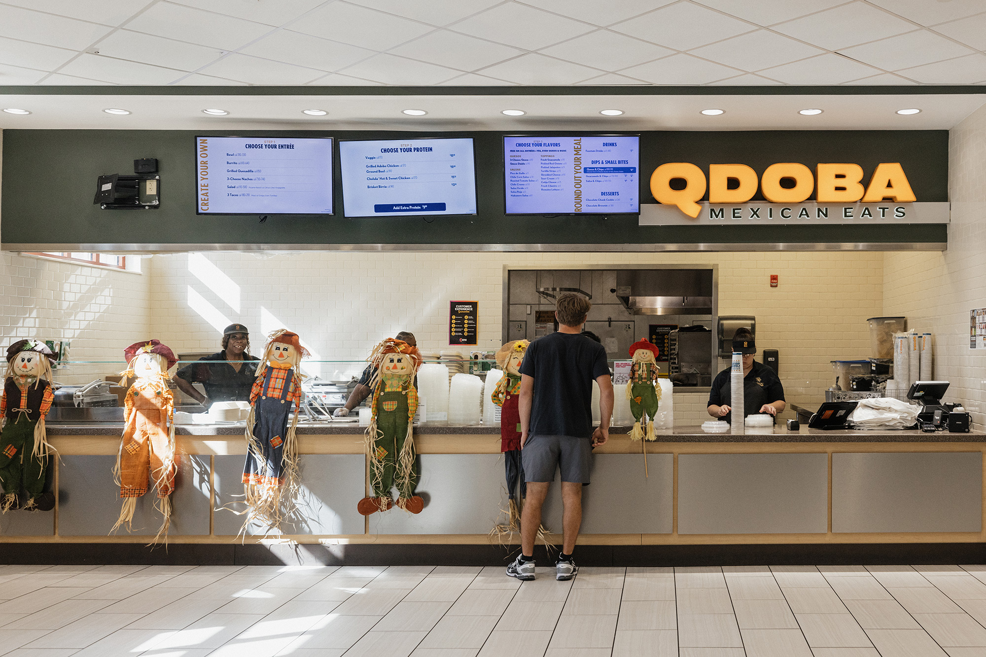 Students enjoying their meal.